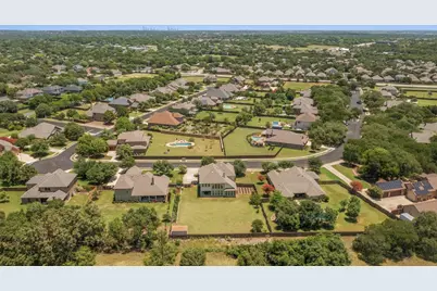 2817 Bear Springs Trail, Austin, TX 78748 - Photo 37