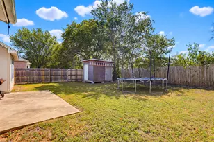 216 Sunshadow Dr, Lockhart, TX 78644 - Photo 17