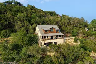 13906 Skyline Dr, Austin, TX 78732 - Photo 1