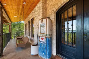 13906 Skyline Dr, Austin, TX 78732 - Photo 29