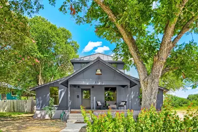 1321 W San Antonio Street, San Marcos, TX 78666 - Photo 1