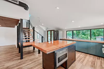 1321 W San Antonio Street, San Marcos, TX 78666 - Photo 5
