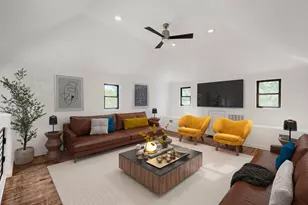 1321 W San Antonio St, San Marcos, TX 78666 - Photo 25