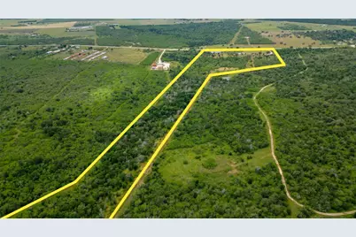 2387 State Highway 304, Gonzales, TX 78629 - Photo 37