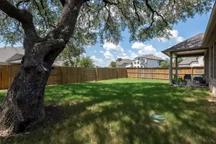 805 Cold Riv Run, Kyle, TX 78640 - Photo 9