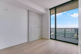 610 Davis St, Austin, TX 78701 - Photo 7