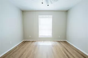 2401 Leon St, Austin, TX 78705 - Photo 7