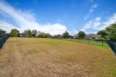 31424 Kingsway Road, Georgetown, TX 78628 - Photo 21