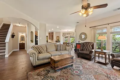 507 Saddlehorn Drive, Dripping Springs, TX 78620 - Photo 9