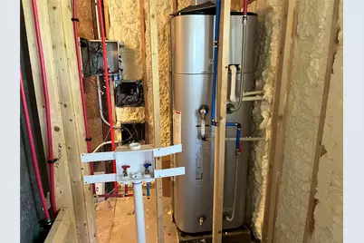 168 Richmond Street, McDade, TX 78650 - Photo 5