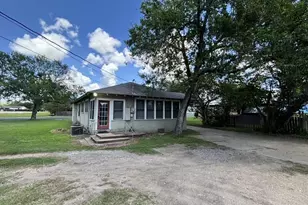927937 N Franklin St, La Grange, TX 78945 - Photo 29