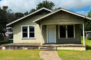 927937 N Franklin St, La Grange, TX 78945 - Photo 3