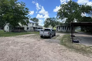 927937 N Franklin St, La Grange, TX 78945 - Photo 23