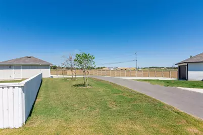 350 Fabion Street, Kyle, TX 78640 - Photo 33