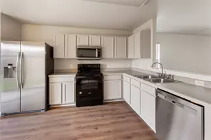 12312 Cielo Grande St, Del Valle, TX 78617 - Photo 13