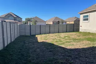 129 Starflower Cv, Georgetown, TX 78628 - Photo 19