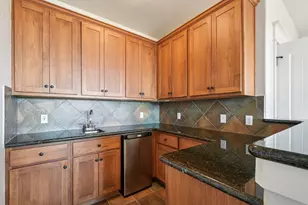 6921 Starboard Cove, Jonestown, TX 78645 - Photo 19