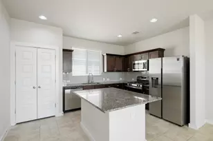 300 Hortus Dr, Kyle, TX 78640 - Photo 7