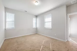 300 Hortus Dr, Kyle, TX 78640 - Photo 13