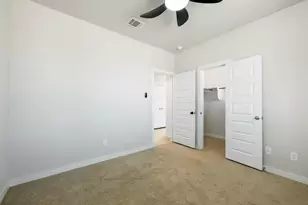 300 Hortus Dr, Kyle, TX 78640 - Photo 19