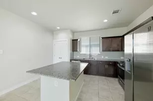 300 Hortus Dr, Kyle, TX 78640 - Photo 9