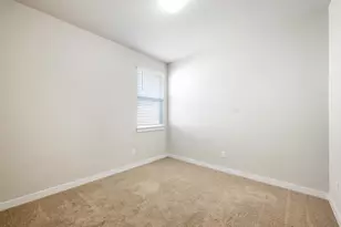300 Hortus Dr, Kyle, TX 78640 - Photo 21