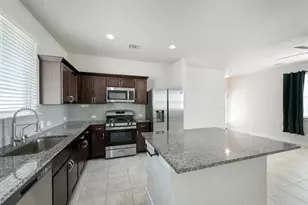 300 Hortus Dr, Kyle, TX 78640 - Photo 11