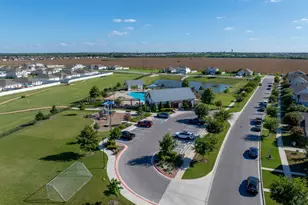 300 Hortus Dr, Kyle, TX 78640 - Photo 33
