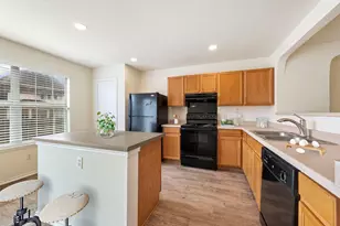 19701 San Chisolm Dr, Round Rock, TX 78664 - Photo 11