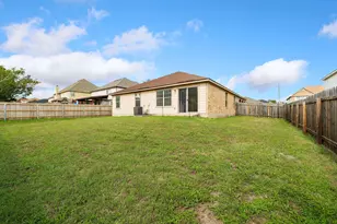 19701 San Chisolm Dr, Round Rock, TX 78664 - Photo 31
