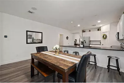 1020 Estes Park, Taylor, TX 76574 - Photo 7