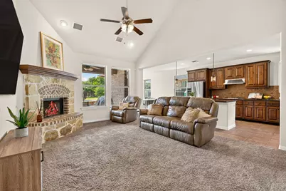 13680 Mesa Verde Drive, Austin, TX 78737 - Photo 5