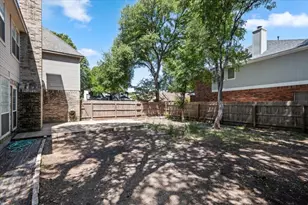 10116 Pinehurst Dr, Austin, TX 78747 - Photo 35