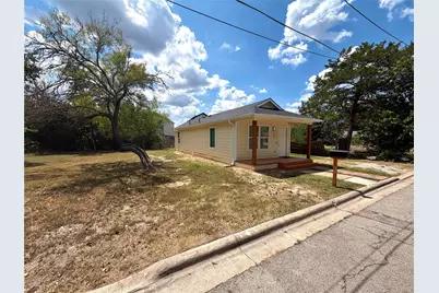 1107 Neches Street, Lockhart, TX 78644 - Photo 17