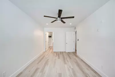 505 W 7th Street #102, Austin, TX 78701 - Photo 15