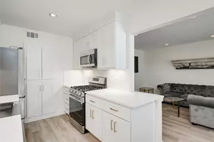 505 W 7th St, Austin, TX 78701 - Photo 5
