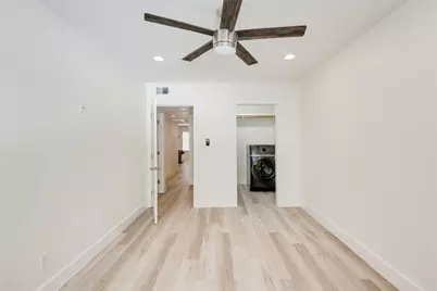505 W 7th Street #102, Austin, TX 78701 - Photo 17