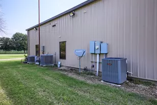 221 Private Rd 4001, Thorndale, TX 76577 - Photo 3