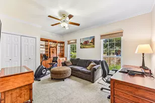10002 Shinnecock Hills Dr, Austin, TX 78747 - Photo 15