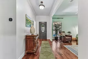 10002 Shinnecock Hills Dr, Austin, TX 78747 - Photo 3