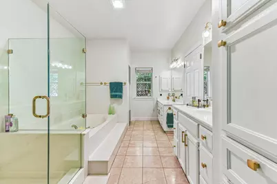 10002 Shinnecock Hills Drive, Austin, TX 78747 - Photo 13