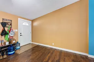 485 Bridgestone Ct, Lockhart, TX 78644 - Photo 7