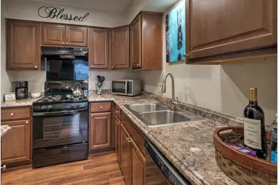 1004/1006 Hyridge Street, Round Rock, TX 78664 - Photo 9