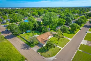 719 W Karnes Dr, Robinson, TX 76706 - Photo 27