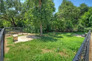 3204 Menchaca Rd, Austin, TX 78704 - Photo 29