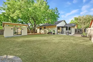 5005 Ganymede Dr, Austin, TX 78727 - Photo 21