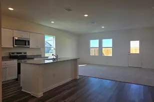 209 Rodgers Rd, Taylor, TX 76574 - Photo 15