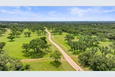 1241 Sandy Oaks Ranch Road, Johnson City, TX 78636 - Photo 7