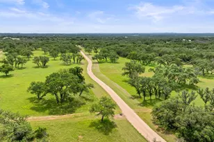 1241 Sandy Oaks Ranch Rd, Johnson City, TX 78636 - Photo 7