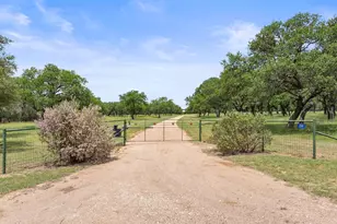 1241 Sandy Oaks Ranch Rd, Johnson City, TX 78636 - Photo 21